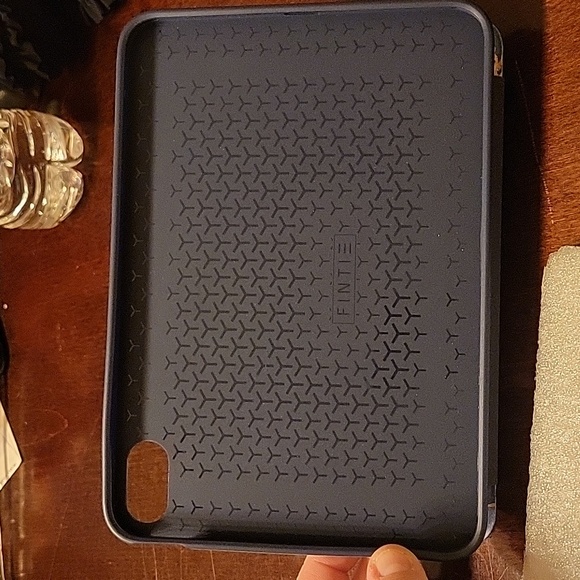💥HOST PICK 💥 Fintie SlimShell Case for iPad mini 6 (2021) - Picture 5 of 8